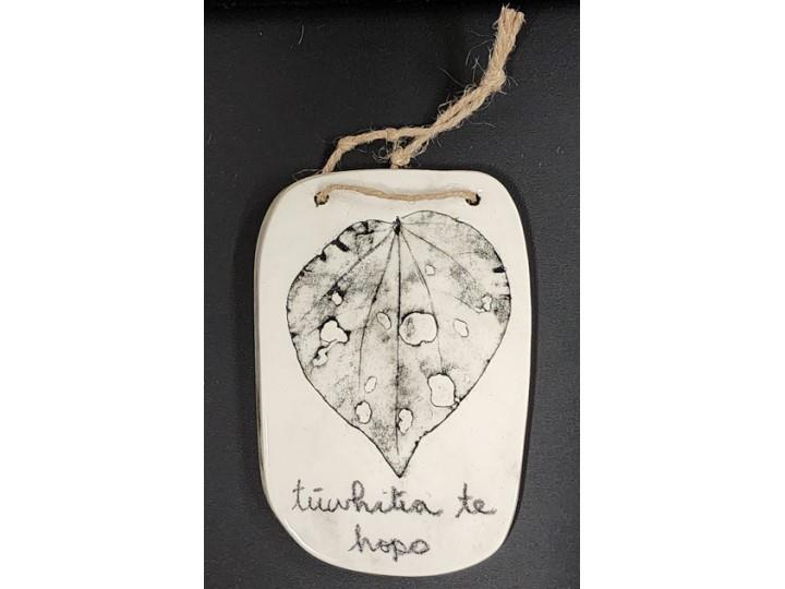 Wall Hanging Whakatauki Med D - Borrowed Earth