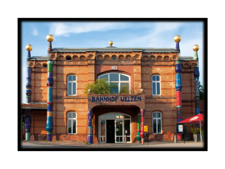 Uelzen Station - 017 - Hundertwasser Architecture Card