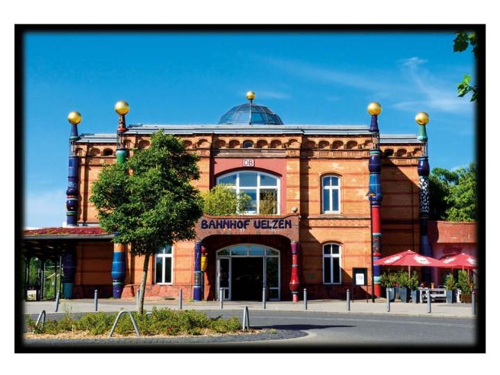 Hundertwasser Architecture Card Uelzen Station 035