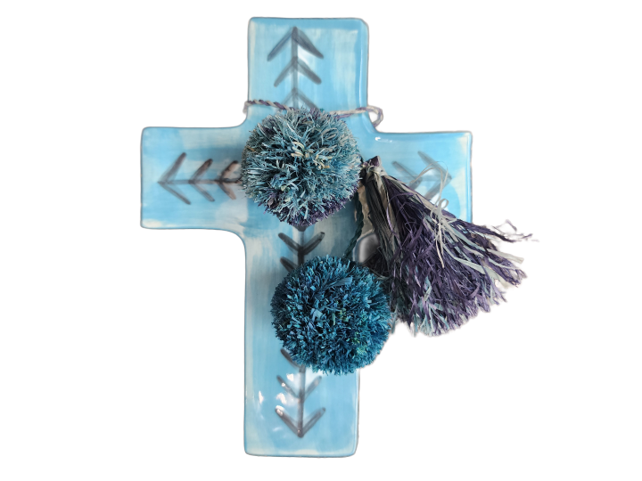 Pom Pom Cross A - Borrowed Earth