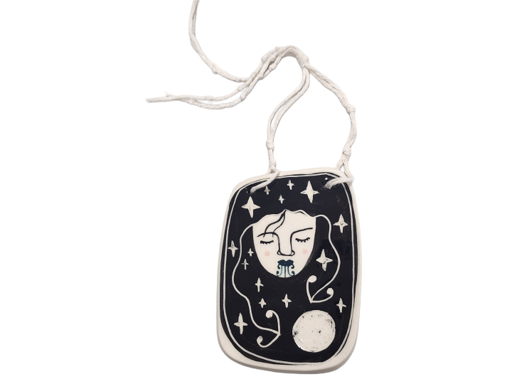 Wahine Hanging Small C - Borrowed Earth