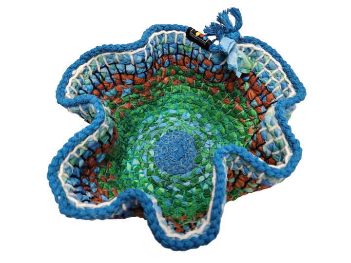 Handmade Memory Basket - Fluted 26cm