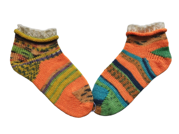 Handknitted Odd Frill Socks Adult Small (B)